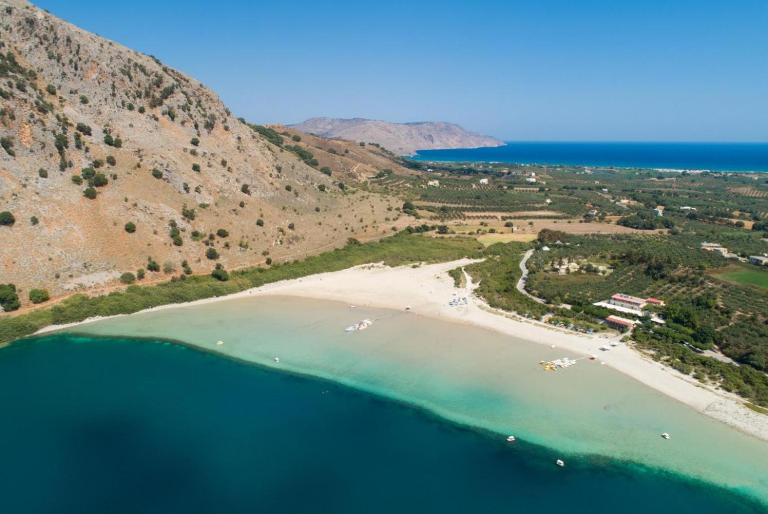 Spiros Beach Villa 弗朗哥卡斯特隆 外观 照片